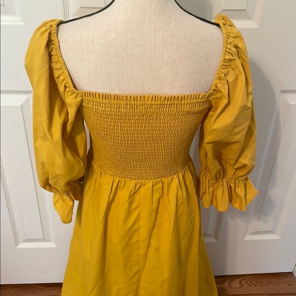 Aura Gold Yellow Smocked Maxi Dress Size Large NWOT - Picture 3 of 7